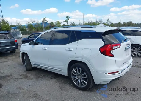 2022 GMC Terrain Awd Denali z USA, uszkodzony, nr VIN 3GKALXEV3NL169906